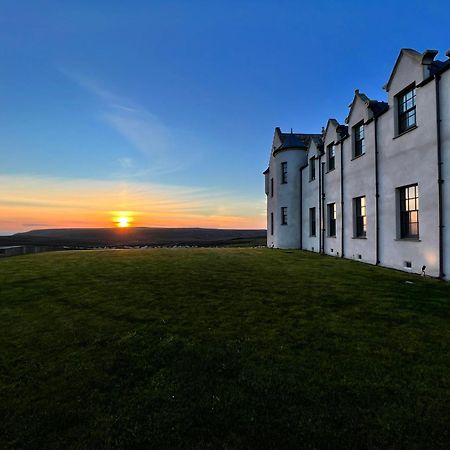 House Of The Northern Gate - A Luxury Baronial House That Sleeps 18 Guests In 9 Bedrooms Thurso Exterior foto